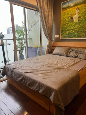 Centered modern Studio apartment with pool & gym